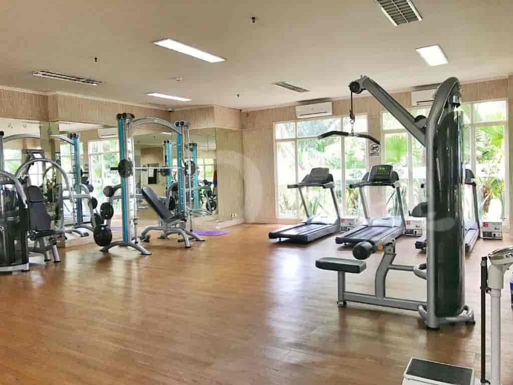 ravarine gym_nw.jpg