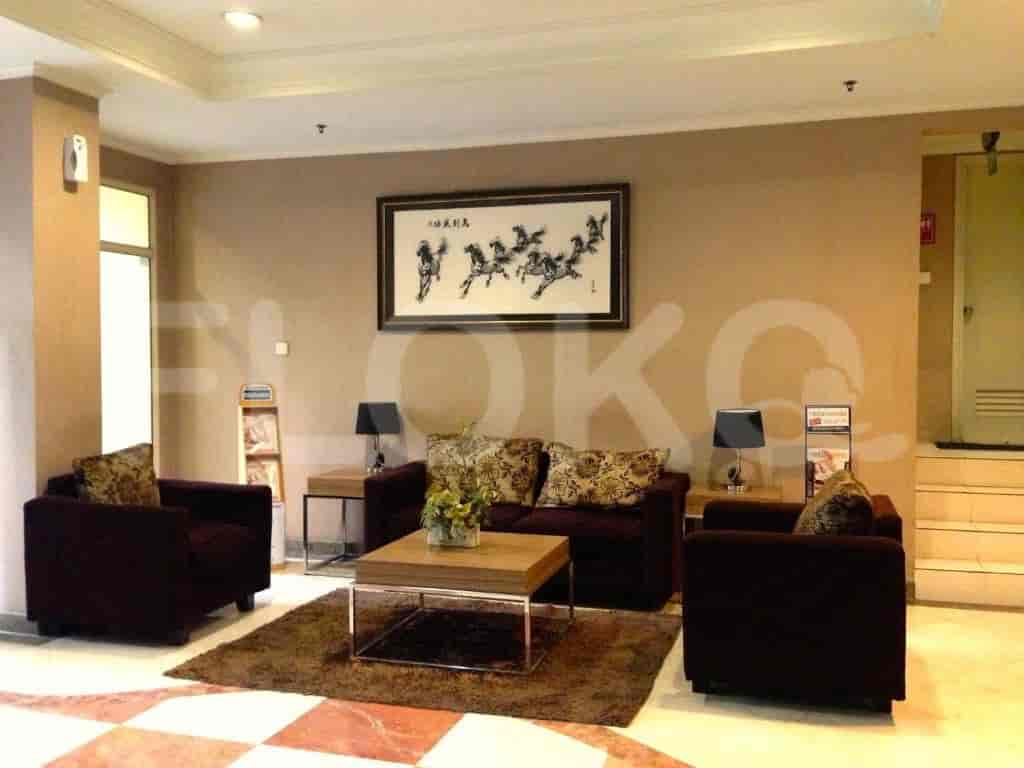 ravarine lounge_nw.jpg