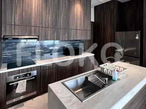 Tipe 5 Kamar Tidur di Lantai Tinggi untuk disewakan di Keraton at the Plaza - fmeb90 3