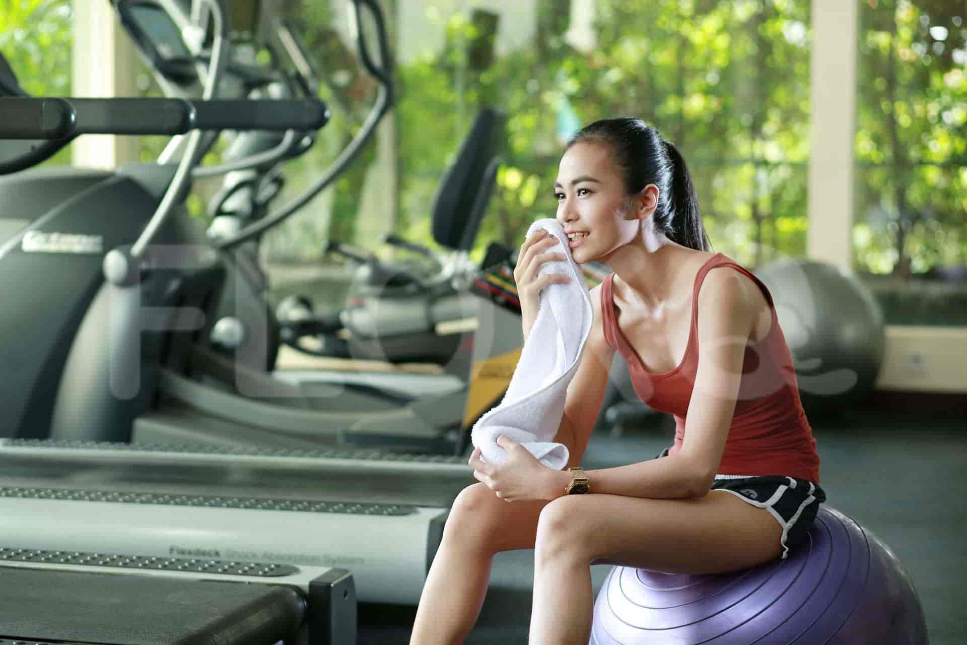 the sultan gym_nw.jpg