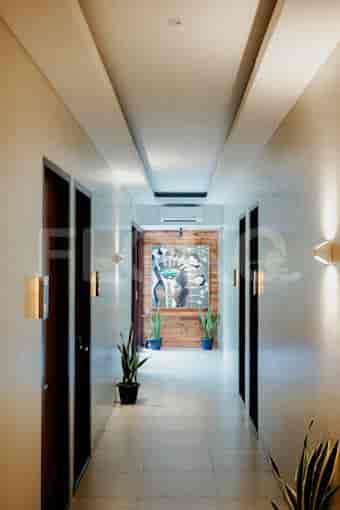 treehouse hallway3_nw.jpg