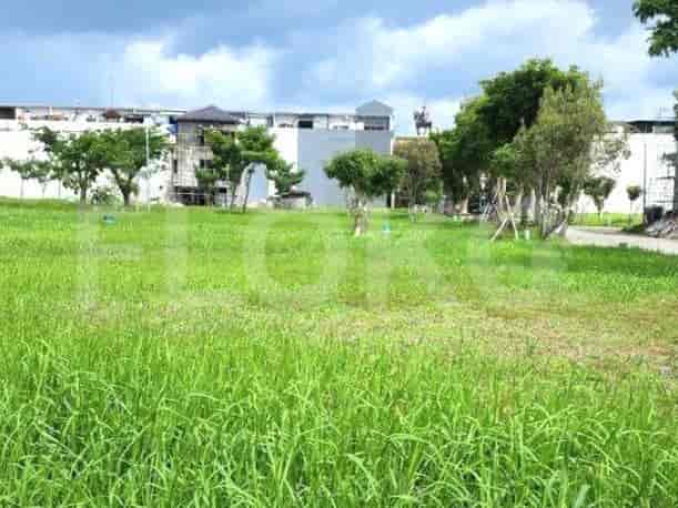 180 sqm, Land for Sale in Green Lake City, Cengkareng 2