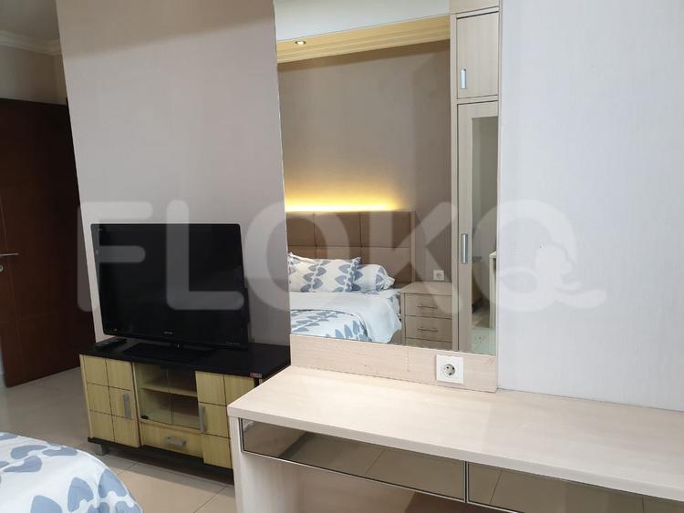 2 Bedroom on 17th Floor for Rent in Kuningan City (Denpasar Residence) - fku2eb 3