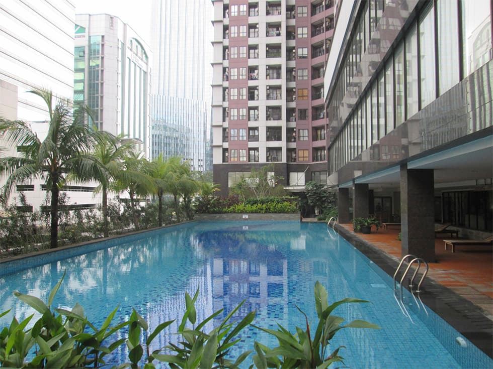 Kolam renang tamansari semanggi apartemen