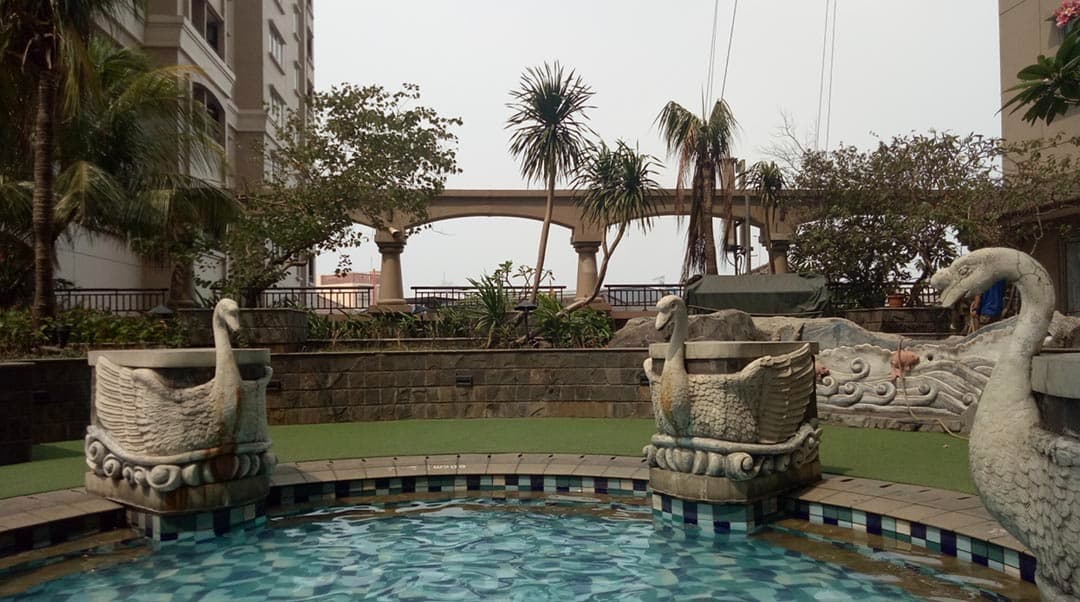 Swimming pool Mediterania Marina Ancol Apartment