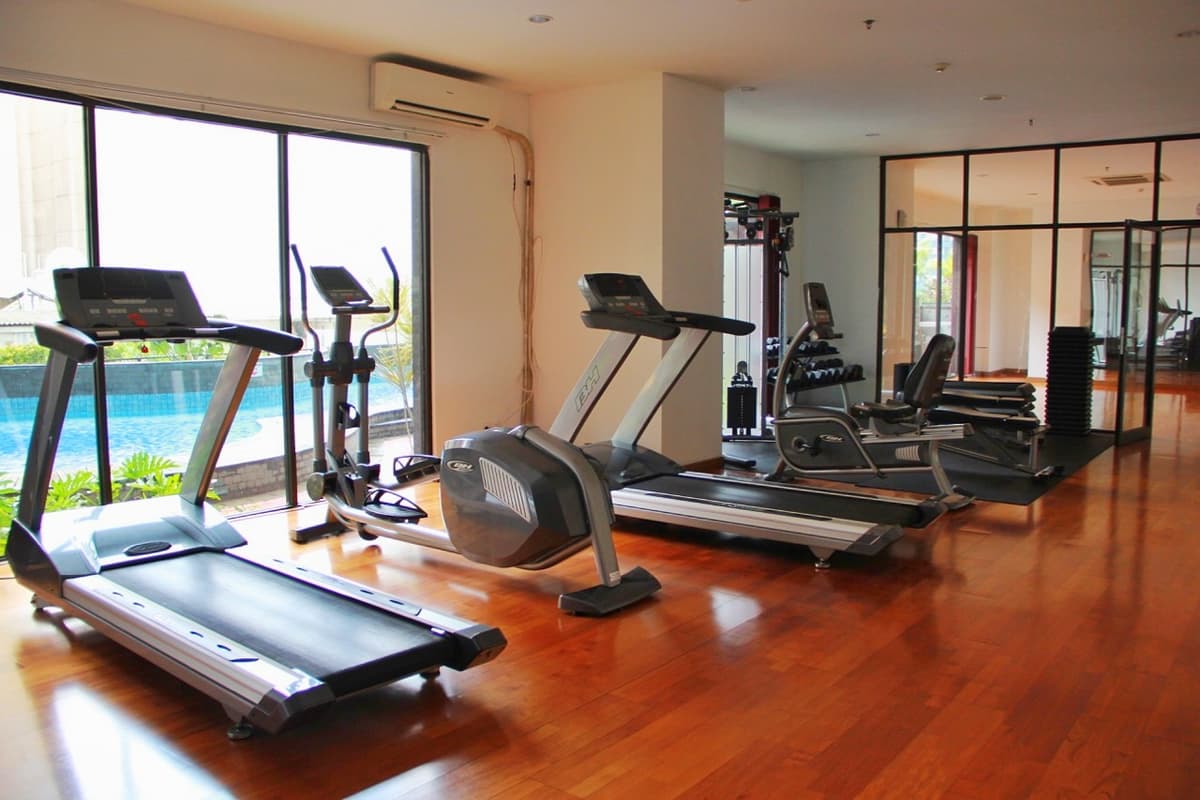 gym tamansari semanggi apartemen