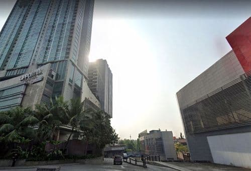 Pusat Perbelanjaan Kemang Village Empire Tower