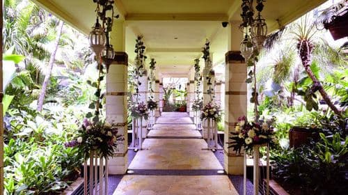 kristal hallway_nw.jpeg