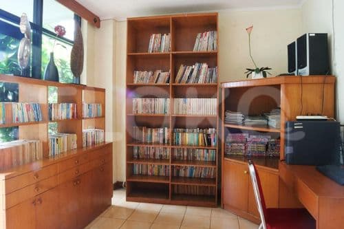 shinju library2_nw.jpg