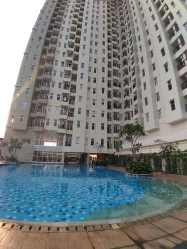 Swimming Pool Victoria Square Apartment