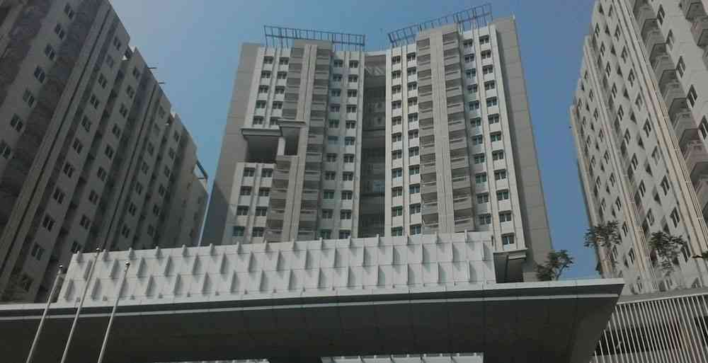 Building Sky Terrace Apartment