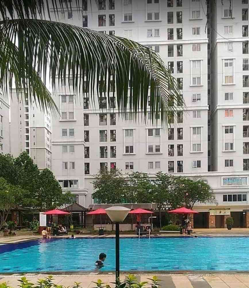 Swimming Pool Kalibata City Apartment