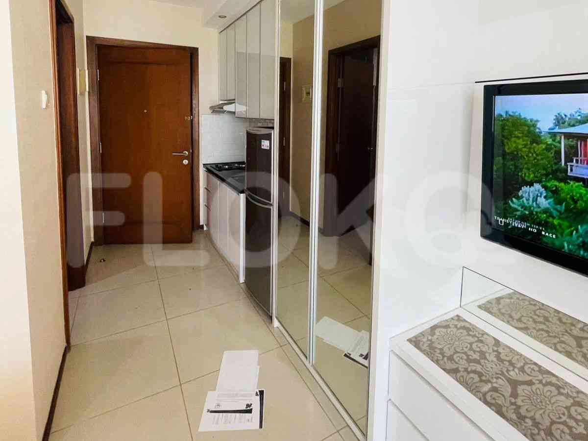 1 Bedroom on 30th Floor for Rent in Thamrin Executive Residence - fth51d 2