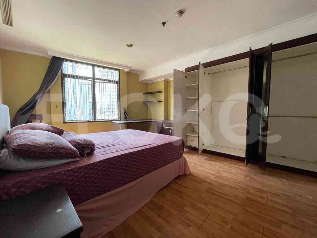 3 Bedroom on 6th Floor for Rent in Kusuma Chandra Apartment  - fsuae9 5