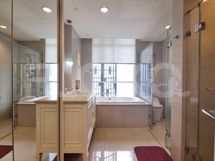 2 Bedroom on 30th Floor for Rent in Senopati Suites - fsedbc 6