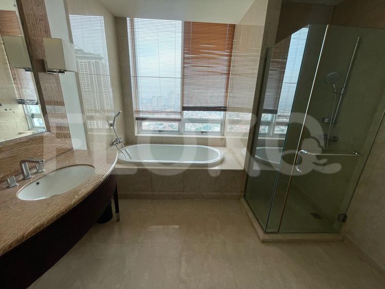 2 Bedroom on 31st Floor for Rent in Pakubuwono View - fgaca4 6