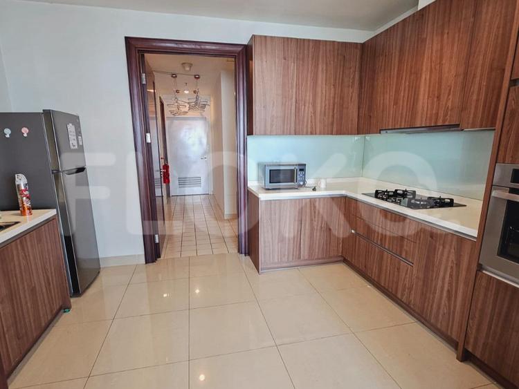 3 Bedroom on 30th Floor for Rent in Pakubuwono View - fgaaff 3