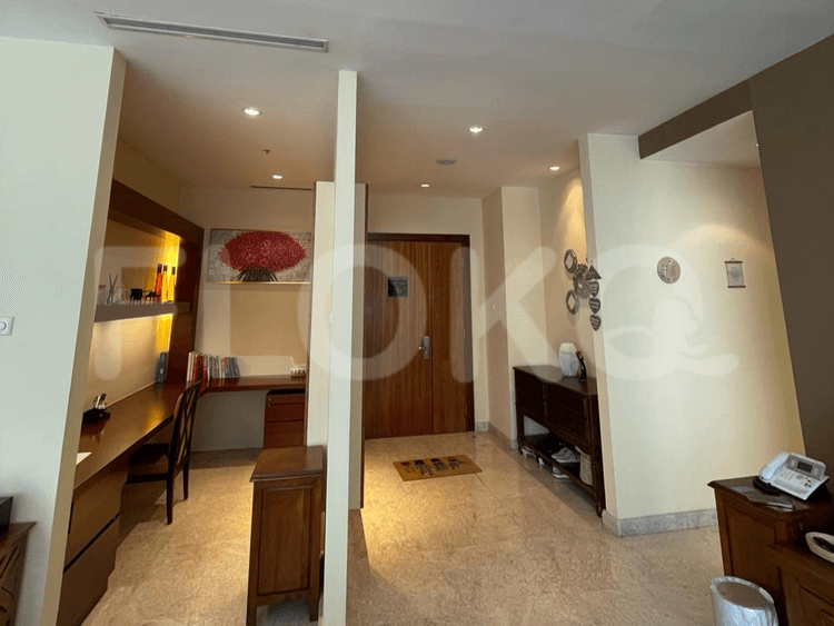 3 Bedroom on 39th Floor for Rent in Oakwood Premier Cozmo Apartment - fku370 1
