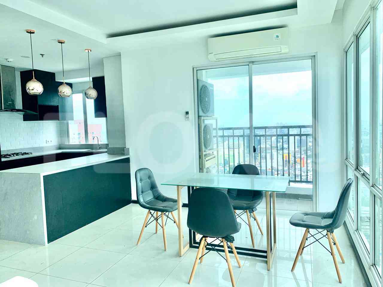 2 Bedroom on 30th Floor for Rent in Thamrin Executive Residence - fth549 3