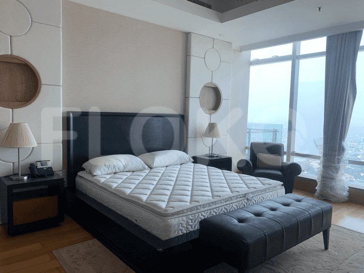 Tipe 4 Kamar Tidur di Lantai 46 untuk disewakan di Kempinski Grand Indonesia Apartemen - fme98b 4