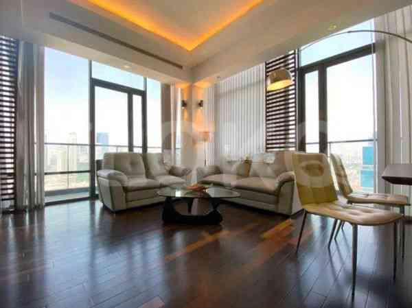 2 Bedroom on 10th Floor for Rent in Verde Two Apartment - fse590 1