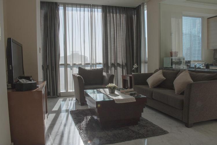 undefined Bedroom on 39th Floor for Rent in The Peak Apartment - queen-bedroom-at-39th-floor-15c 3