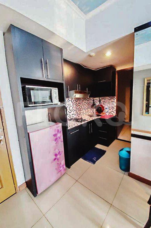 2 Bedroom on 16th Floor for Rent in Marbella Kemang Residence Apartment - fkee91 2