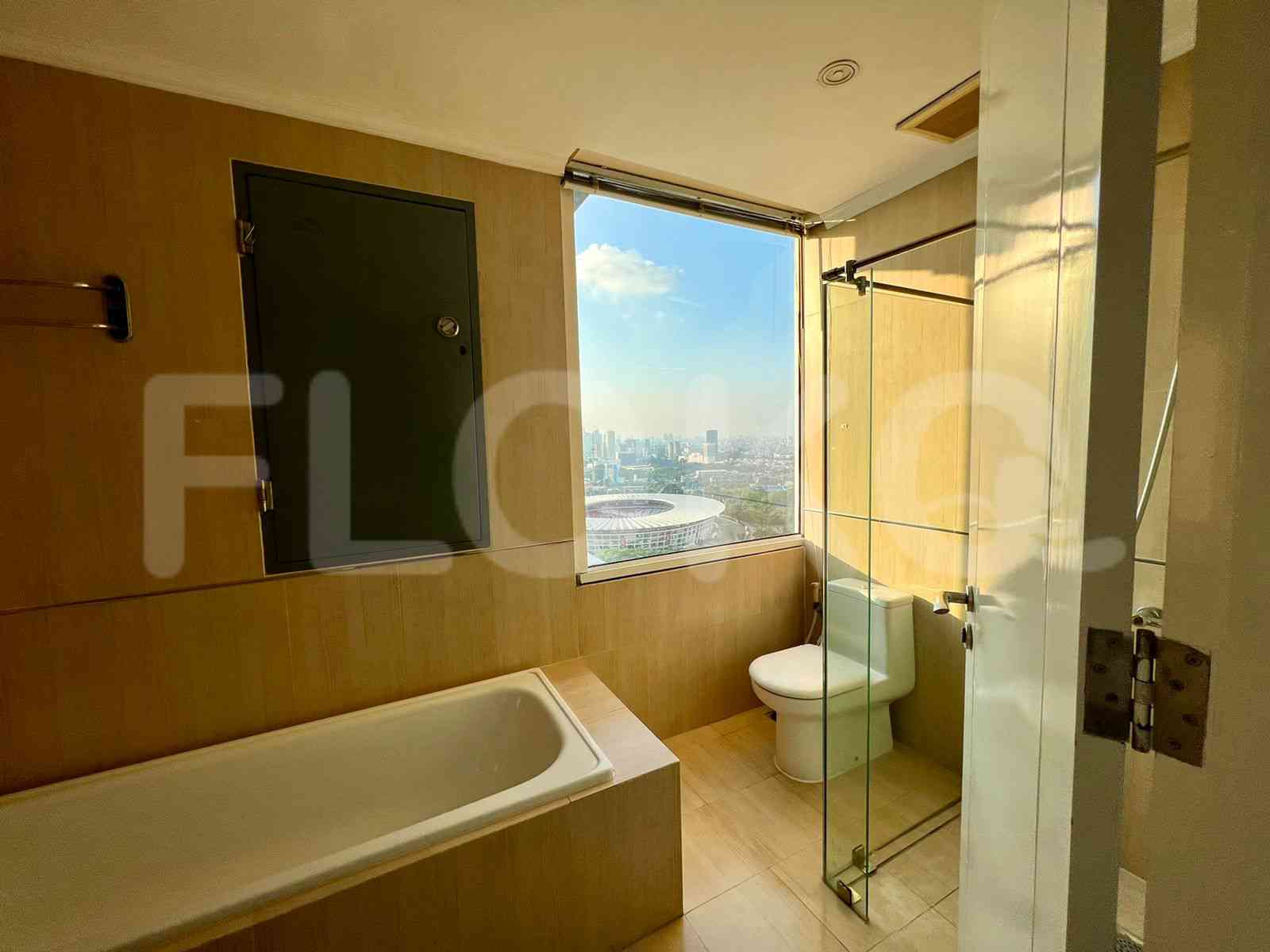 3 Bedroom on 40th Floor for Rent in FX Residence - fsuc0a 10