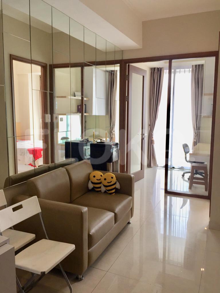 Sewa Apartemen Taman Anggrek Residence Tipe 2 Kamar Tidur di Lantai 15 fta82b