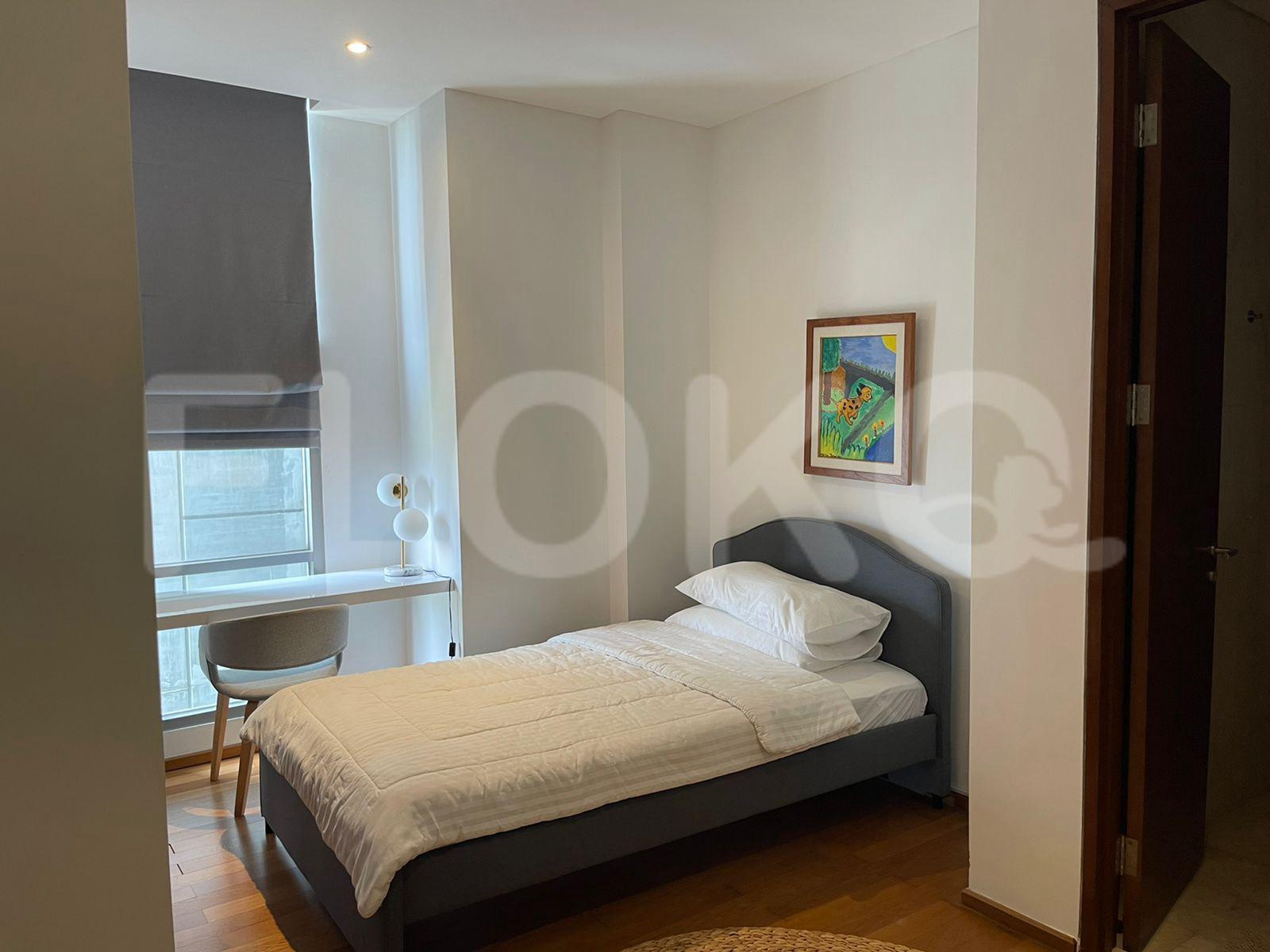 Sewa Apartemen Senopati Suites Tipe 3 Kamar Tidur di Lantai 15 fse7d6