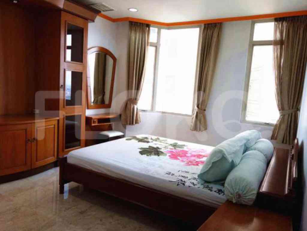 4 Bedroom on 10th Floor for Rent in Slipi Apartment - fsl7d1 3