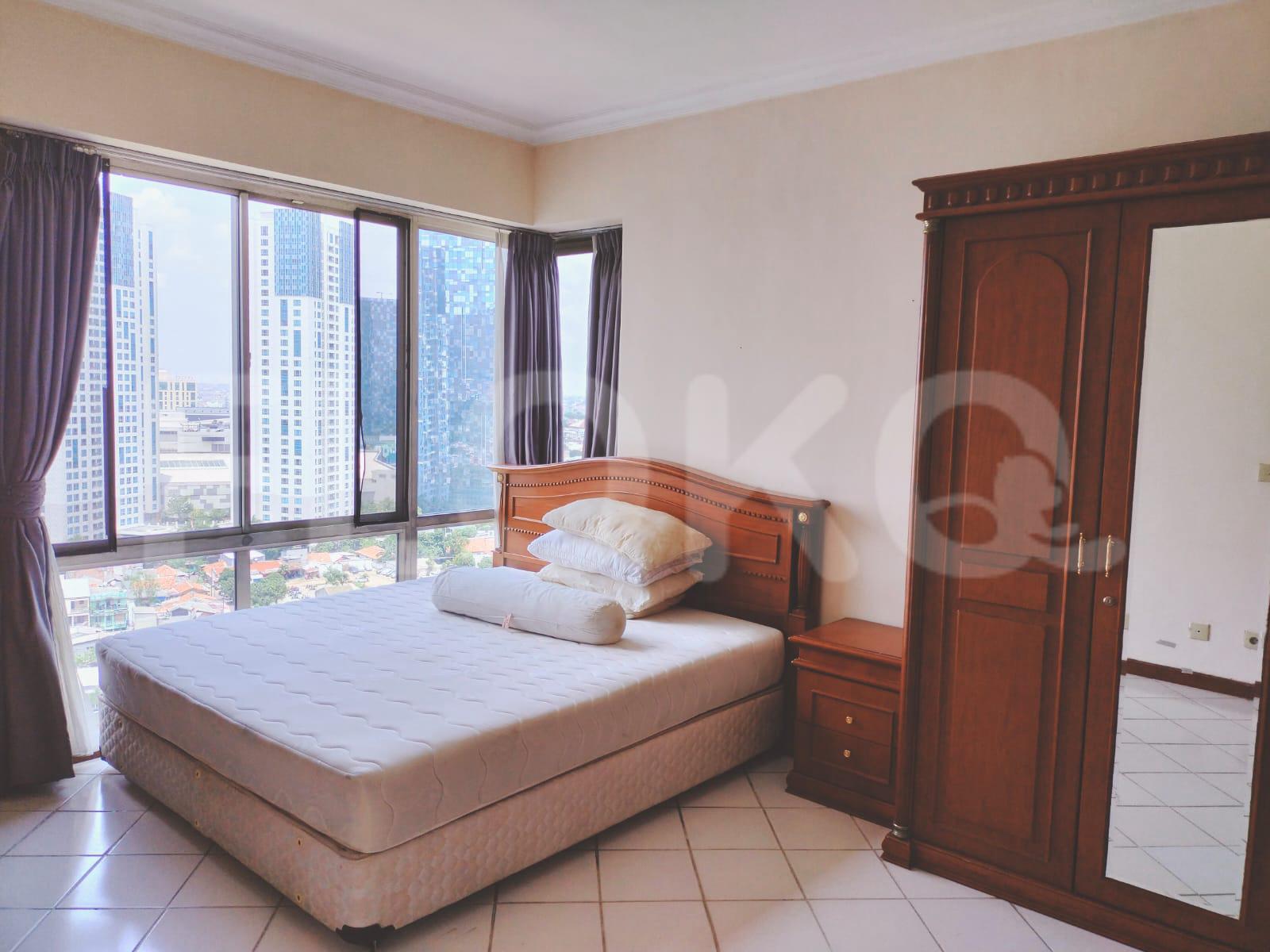 Sewa Apartemen Puri Casablanca Tipe 3 Kamar Tidur di Lantai 10 fte89c