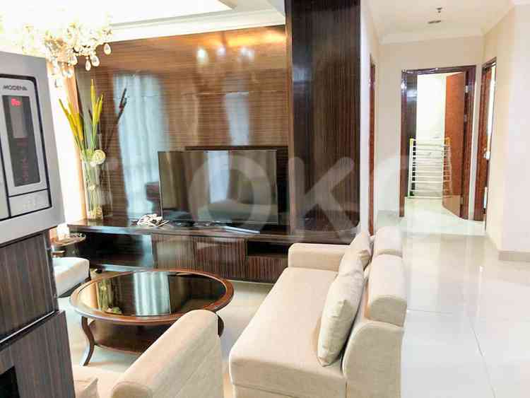 Sewa Bulanan Apartemen Sahid Sudirman Residence - 3BR at 23rd Floor