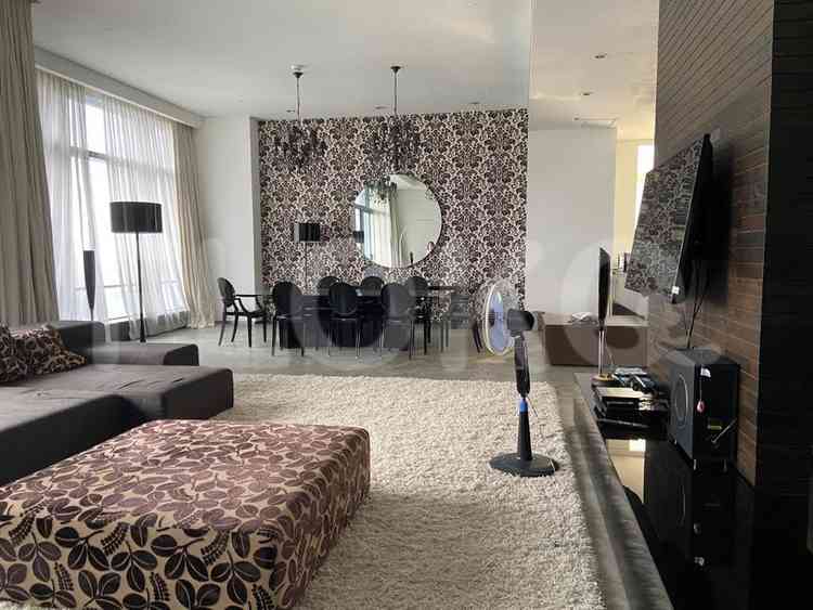 3 Bedroom on 26th Floor for Rent in Airlangga Apartment - fme2e8 2