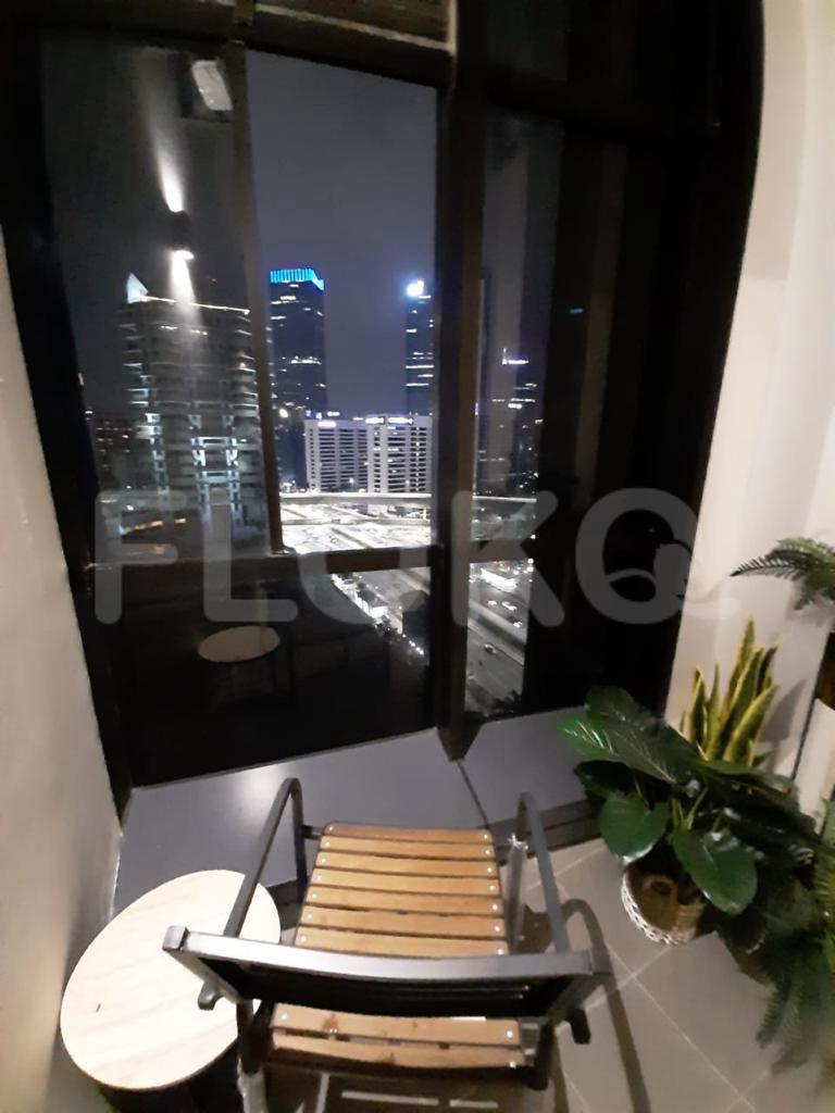 Sewa Apartemen Sudirman Suites Jakarta Tipe 1 Kamar Tidur di Lantai 12 fsu07d
