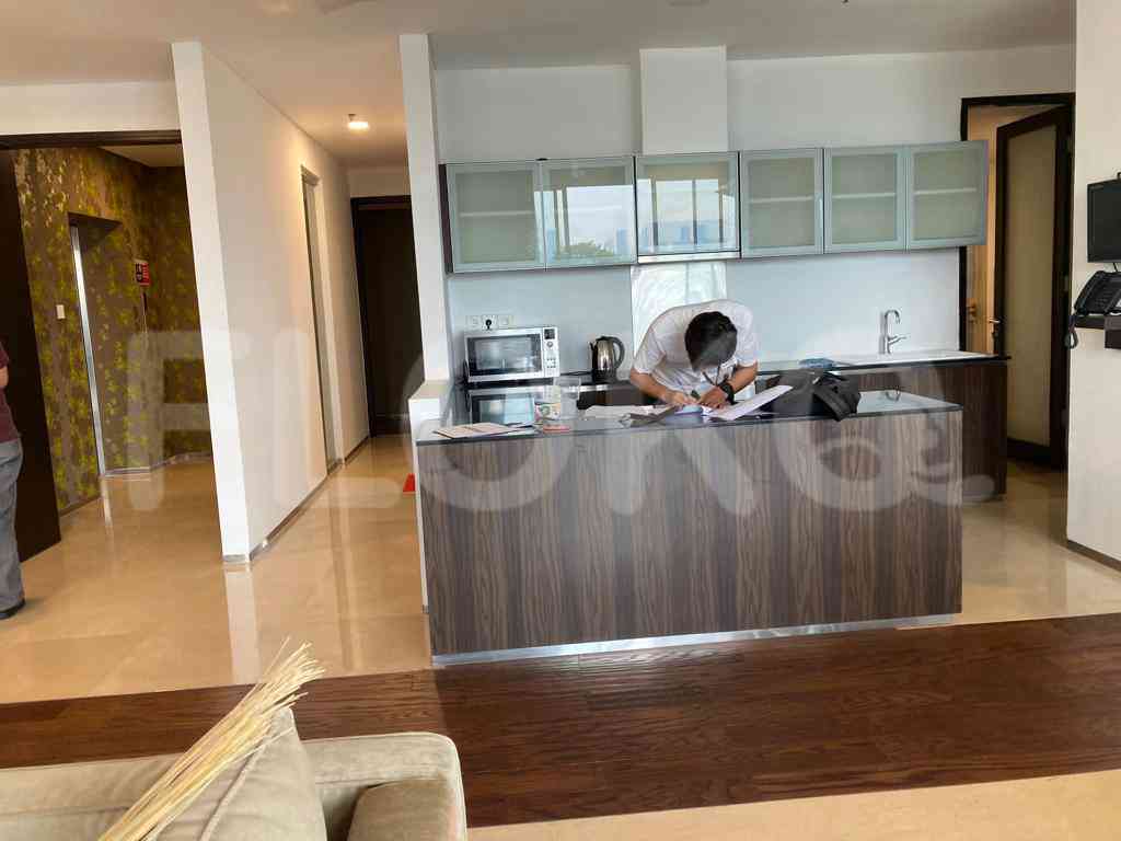Tipe 3 Kamar Tidur di Lantai 10 untuk disewakan di Nirvana Residence Apartemen - fke519 5
