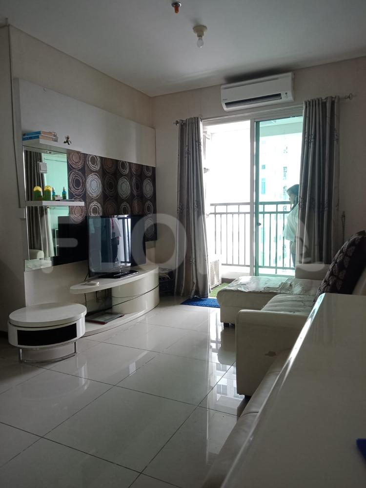 2 Bedroom on 9th Floor for Rent in Thamrin Executive Residence - fth69b 8