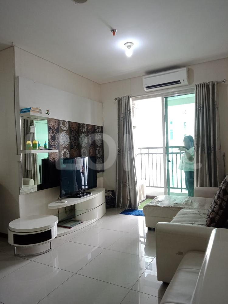 2 Bedroom on 9th Floor for Rent in Thamrin Executive Residence - fth69b 7