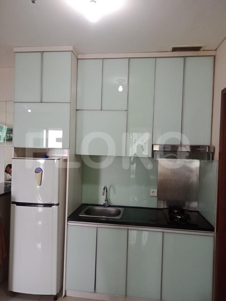 2 Bedroom on 9th Floor for Rent in Thamrin Executive Residence - fth69b 3