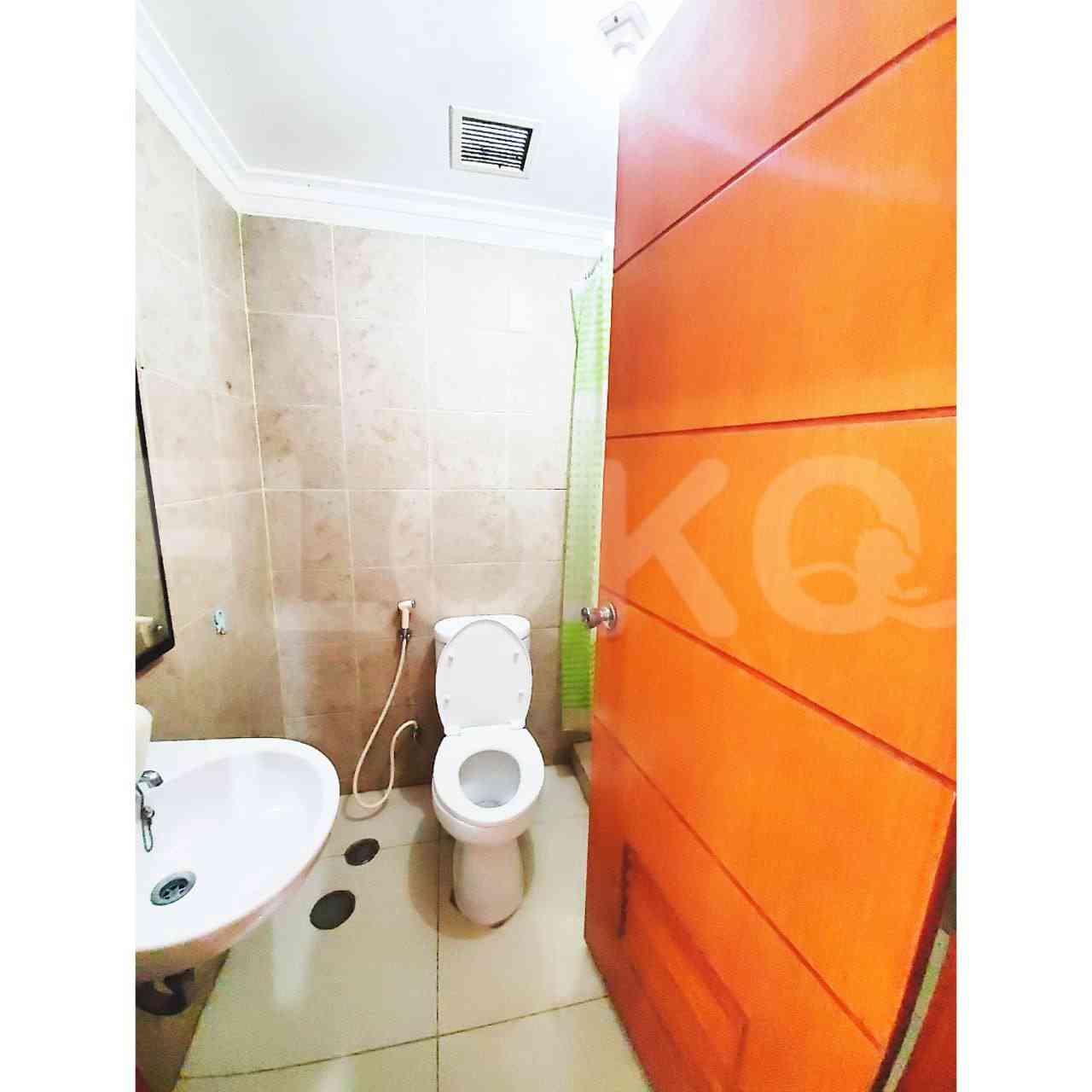 2 Bedroom on 14th Floor for Rent in Marbella Kemang Residence Apartment - fke538 7