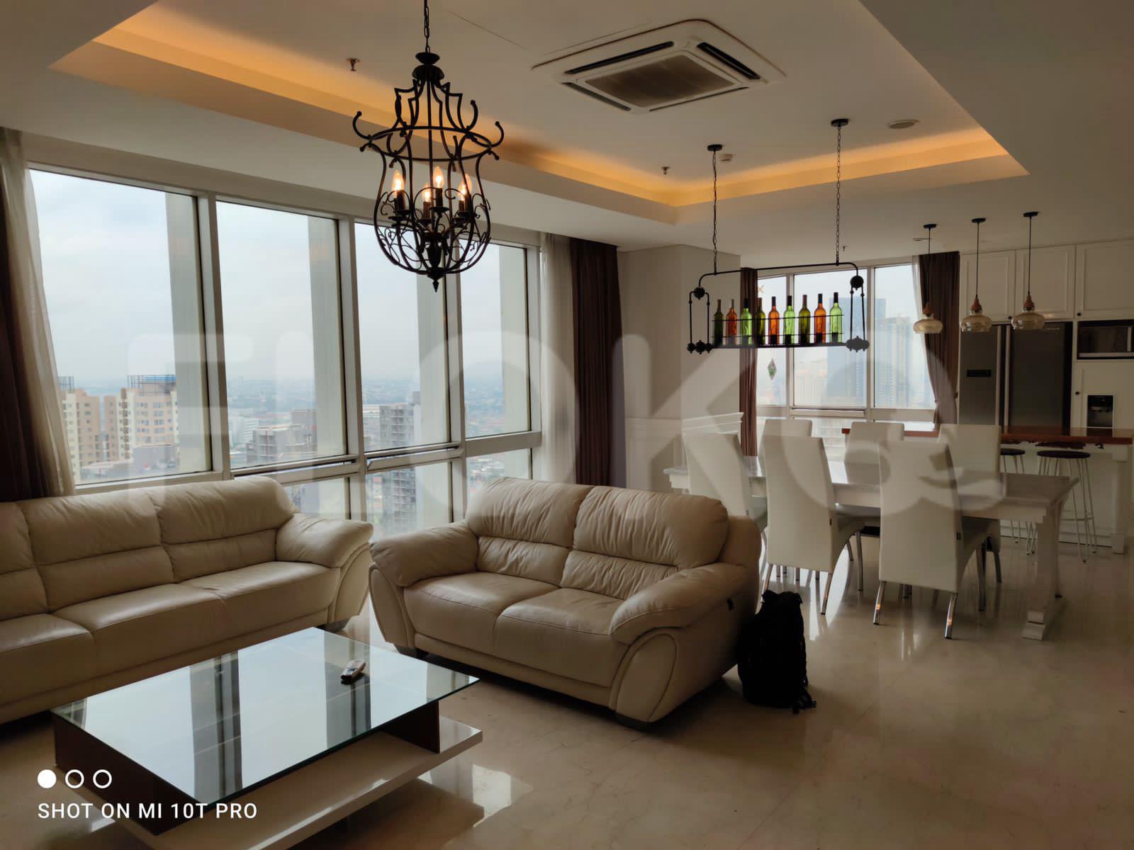 3 Bedroom on 33rd Floor fra856 for Rent in The Masterpiece Condominium Epicentrum 