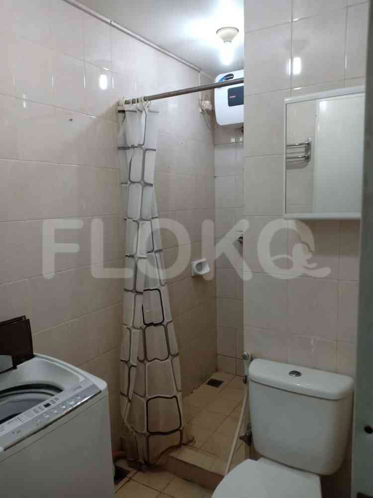 2 Bedroom on 7th Floor for Rent in Sudirman Park Apartment - fta865 8