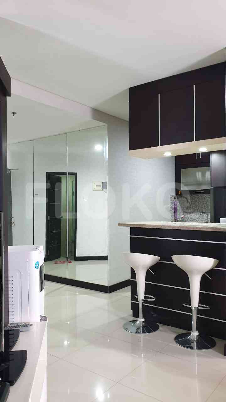 2 Bedroom on 29th Floor for Rent in Semanggi Apartment - fgac9e 3