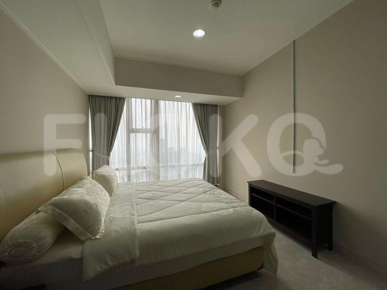 Sewa Apartemen MyHome Ciputra World 1 Tipe 3 Kamar Tidur di Lantai 46 fku040