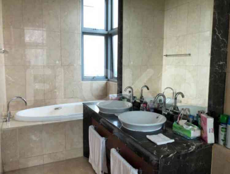 4 Bedroom on 24th Floor for Rent in Senayan City Residence - fsee41 6