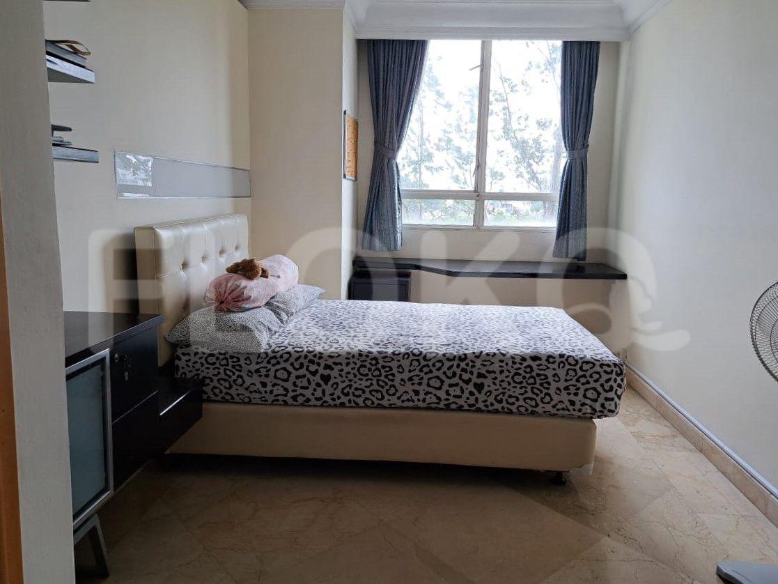 Sewa Apartemen Simprug Terrace Apartment Tipe 4 Kamar Tidur di Lantai 15 ftec59