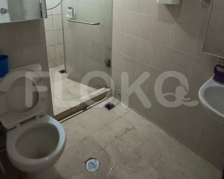 2 Bedroom on 15th Floor for Rent in Sudirman Park Apartment - ftaf20 5
