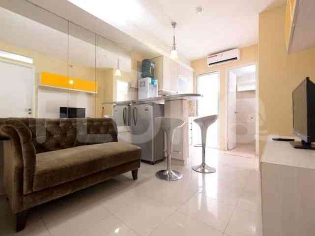 2 Bedroom on 11th Floor for Rent in Kalibata City Apartment - fpa996 1