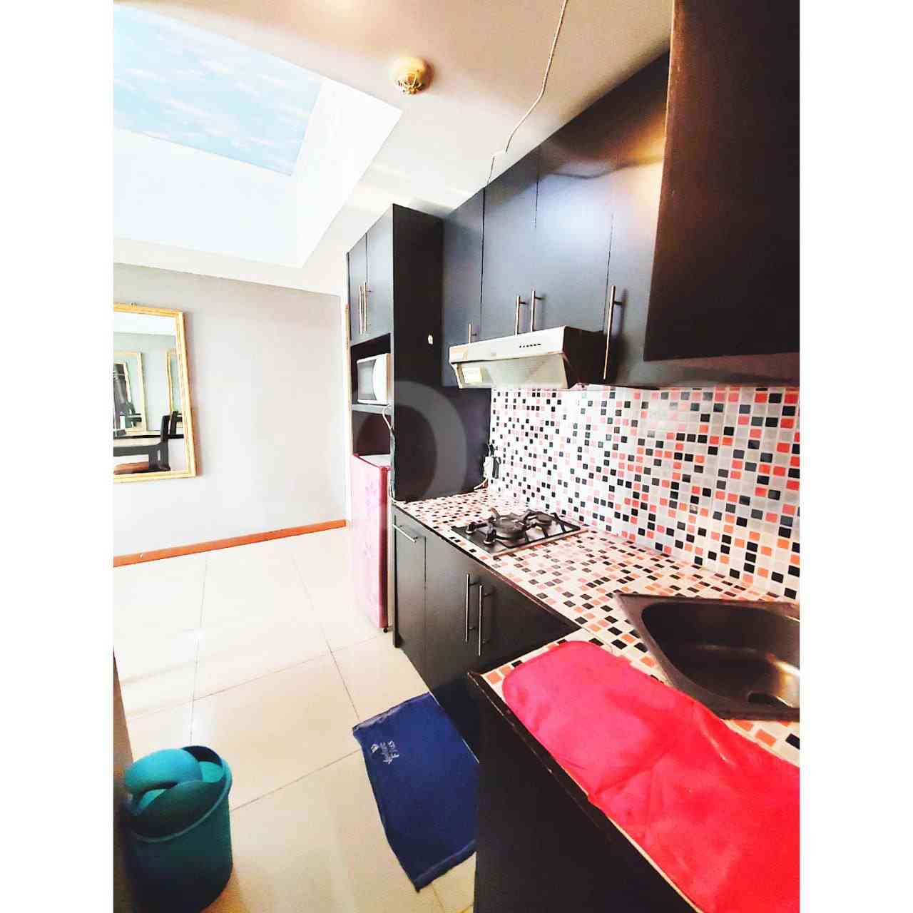 2 Bedroom on 14th Floor for Rent in Marbella Kemang Residence Apartment - fke538 3