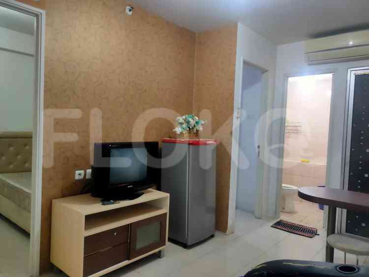 2 Bedroom on 18th Floor for Rent in Kalibata City Apartment - fpab48 2